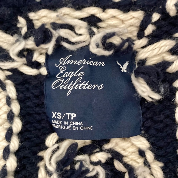 Chunky Knit Sweater - Picture 7 of 8